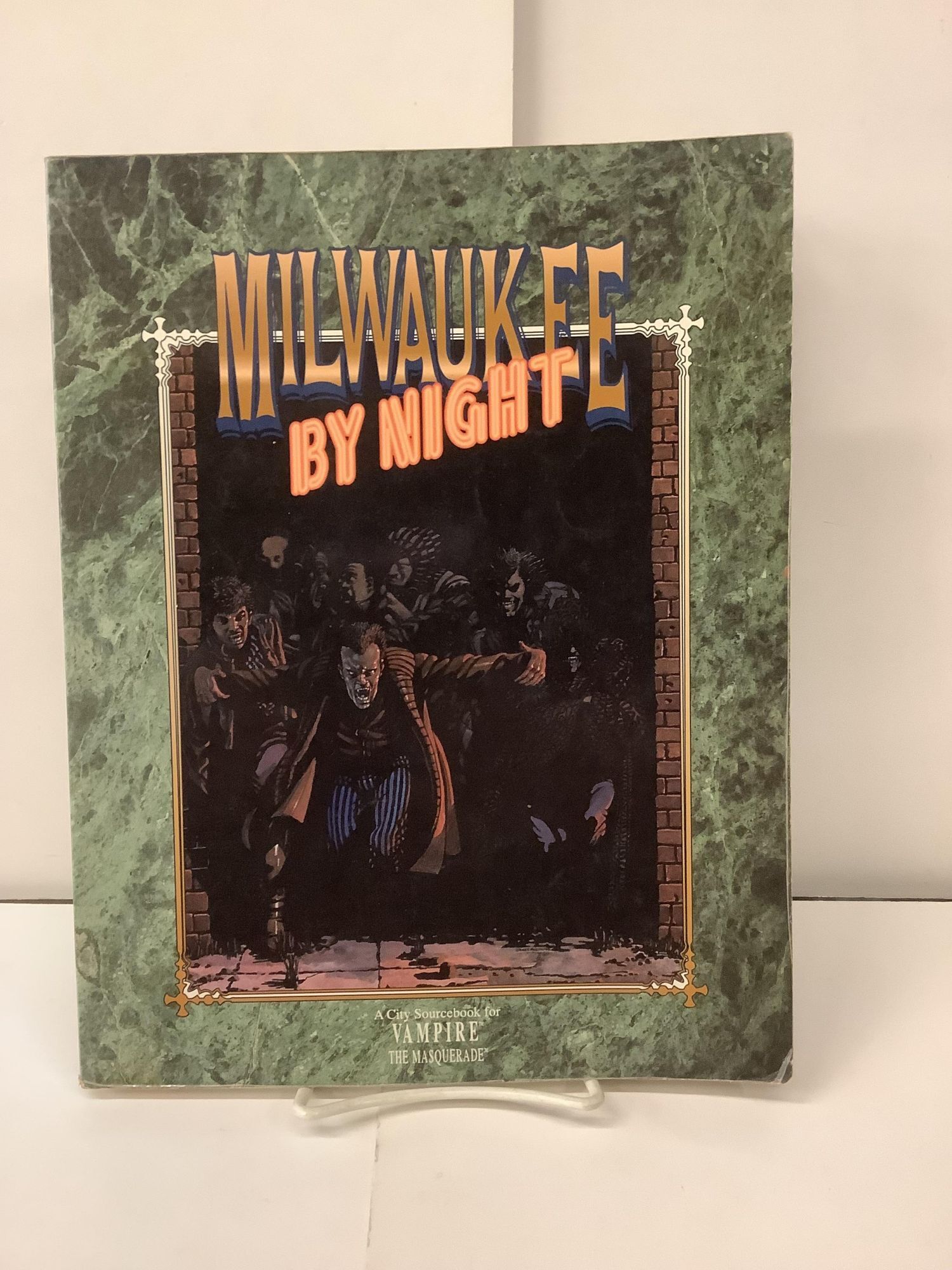 Livre Jeu De Rôle : Vampire The Masquerade - Milwaukee By Night - Occasion, Bon État Général