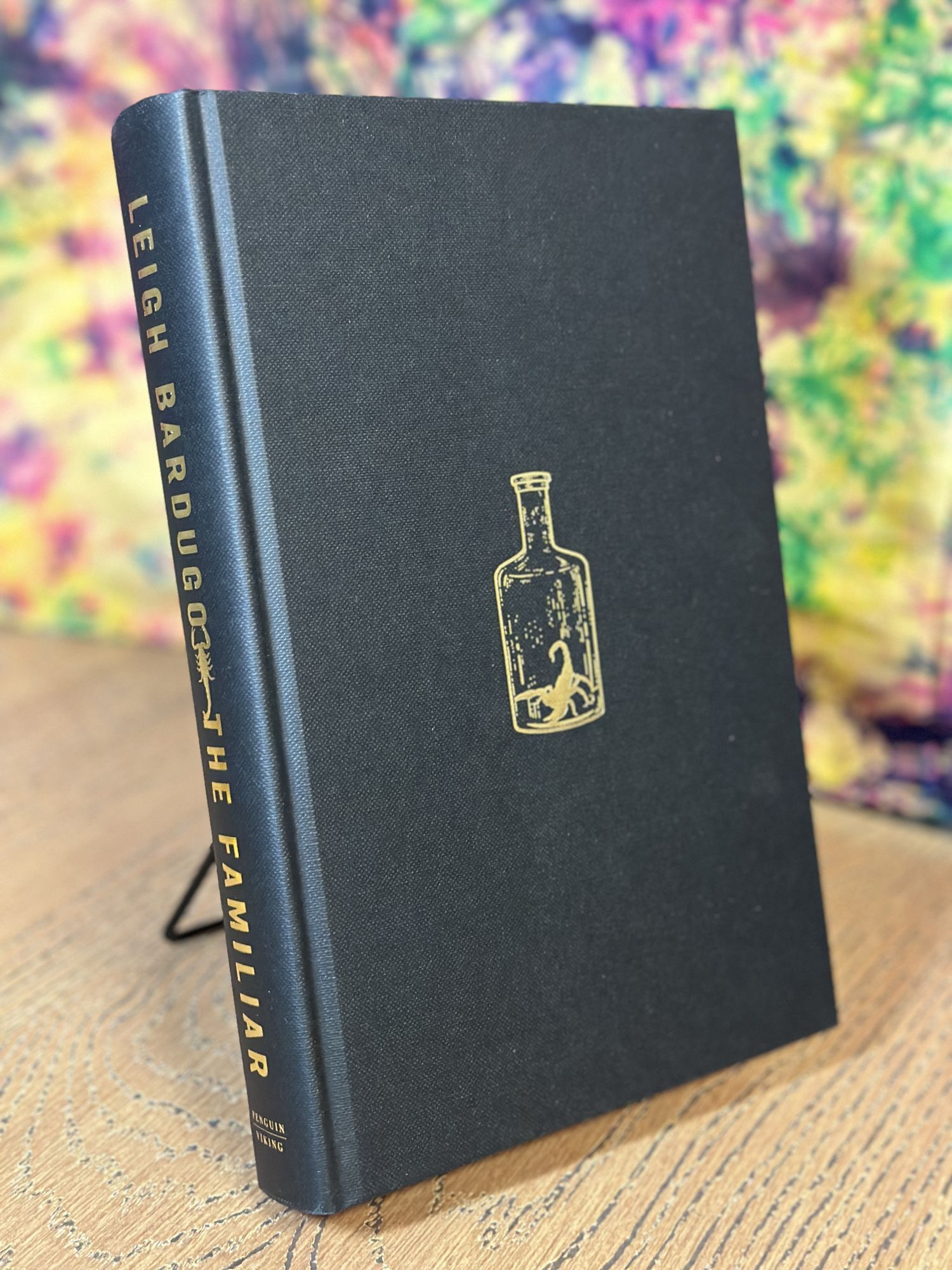 The Familiar | Leigh Bardugo | 1st UK edition. Waterstones Exclusive display picture 1