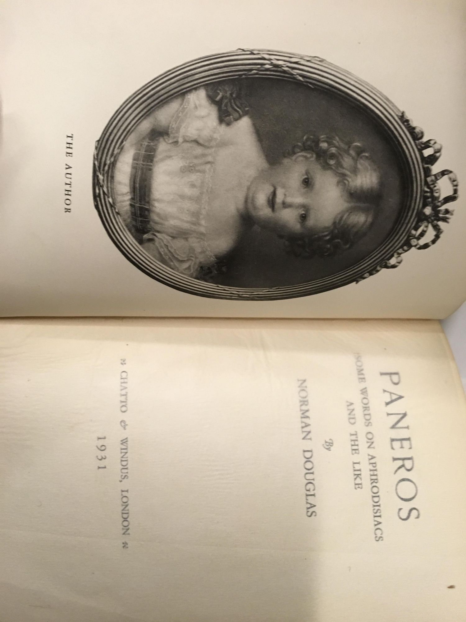 Paneros | Norman Douglas | Limited Edition