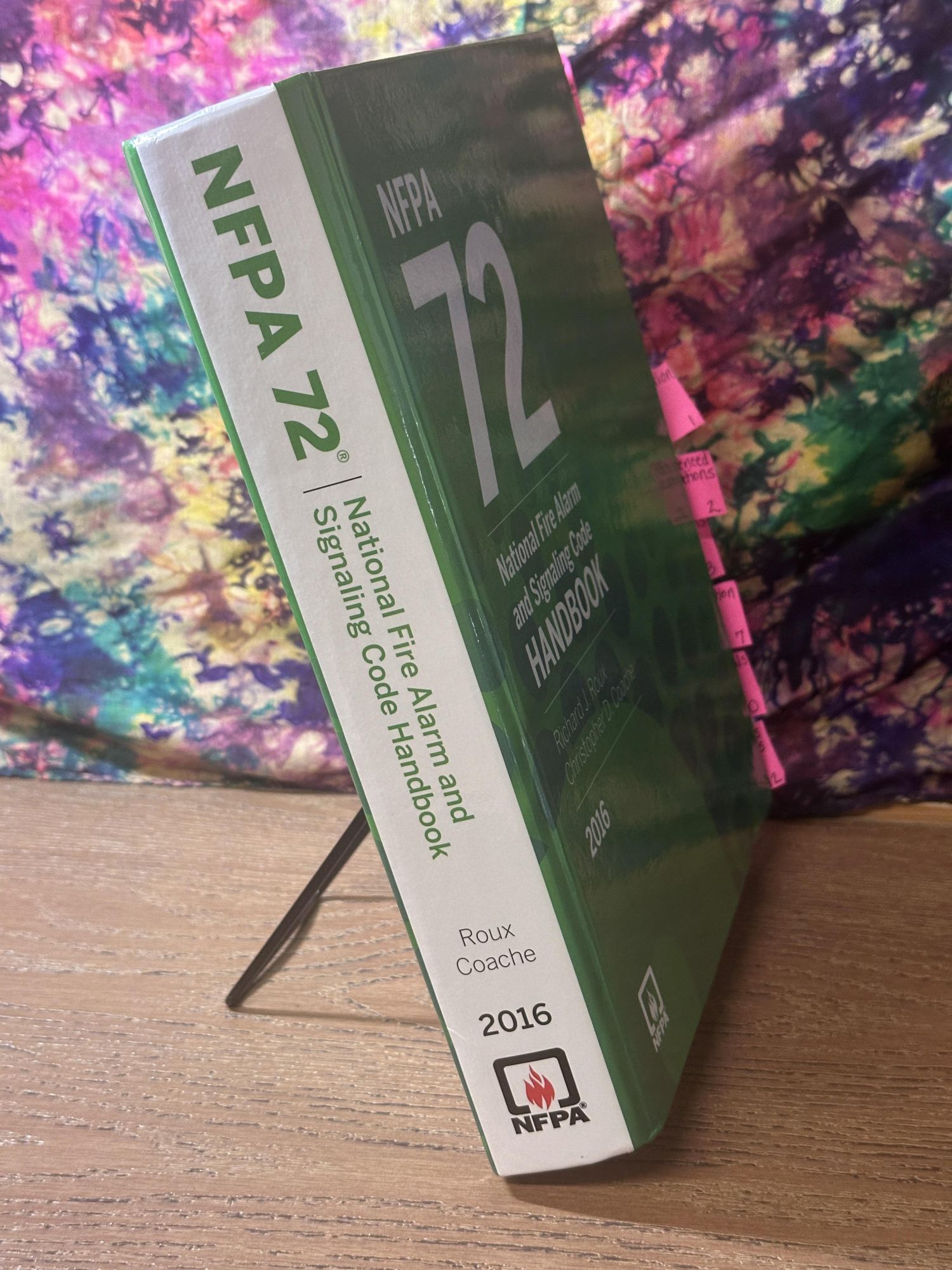 NFPA 72: National Fire Alarm and Signaling Code Handbook 2016 | Richard ...