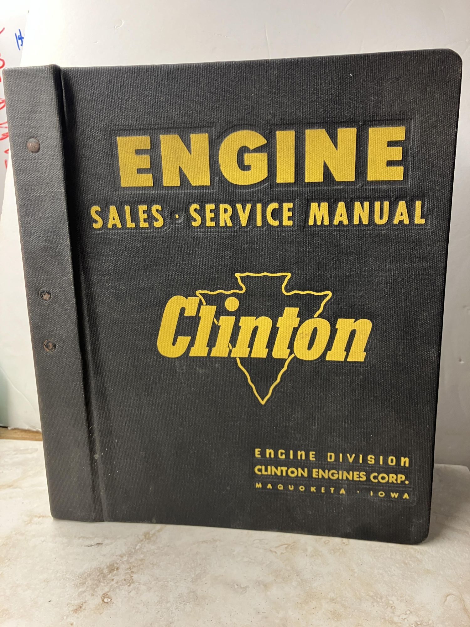 Clinton Engine Sales Service Manual | Clinton Engines Corp | Revised