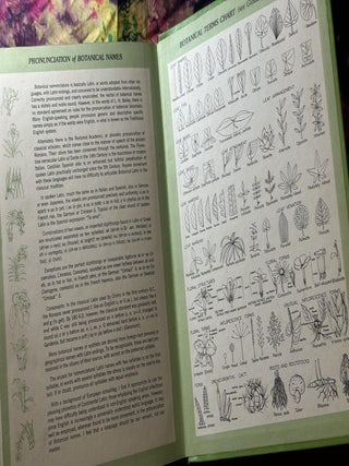 Tropica: Color Cyclopedia of Exotic Plants and Trees