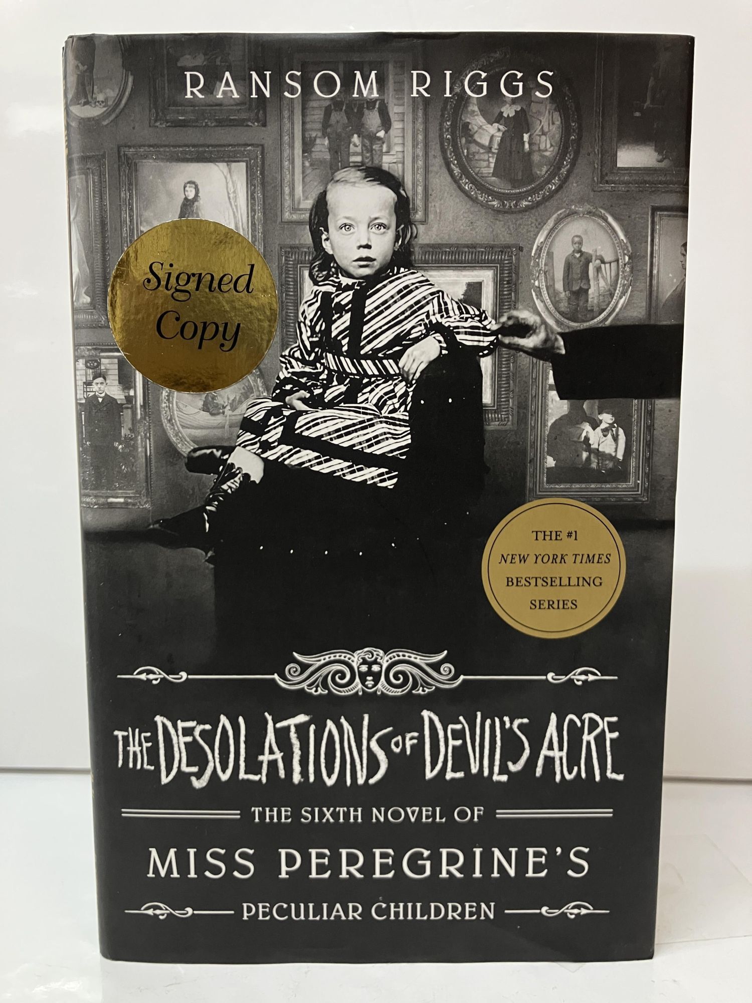 Wight Ransom Riggs The Desolations of Devil's Acre | Ransom Riggs | Signed