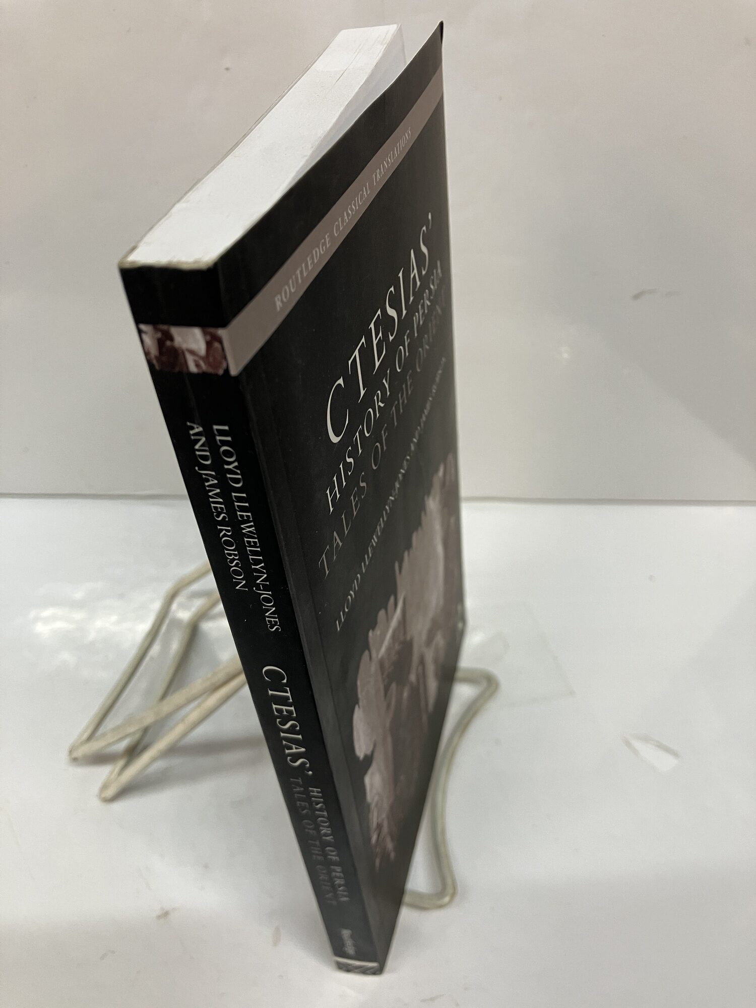 Ctesias' History of Persia: Tales of the Orient | Lloyd Llewellyn