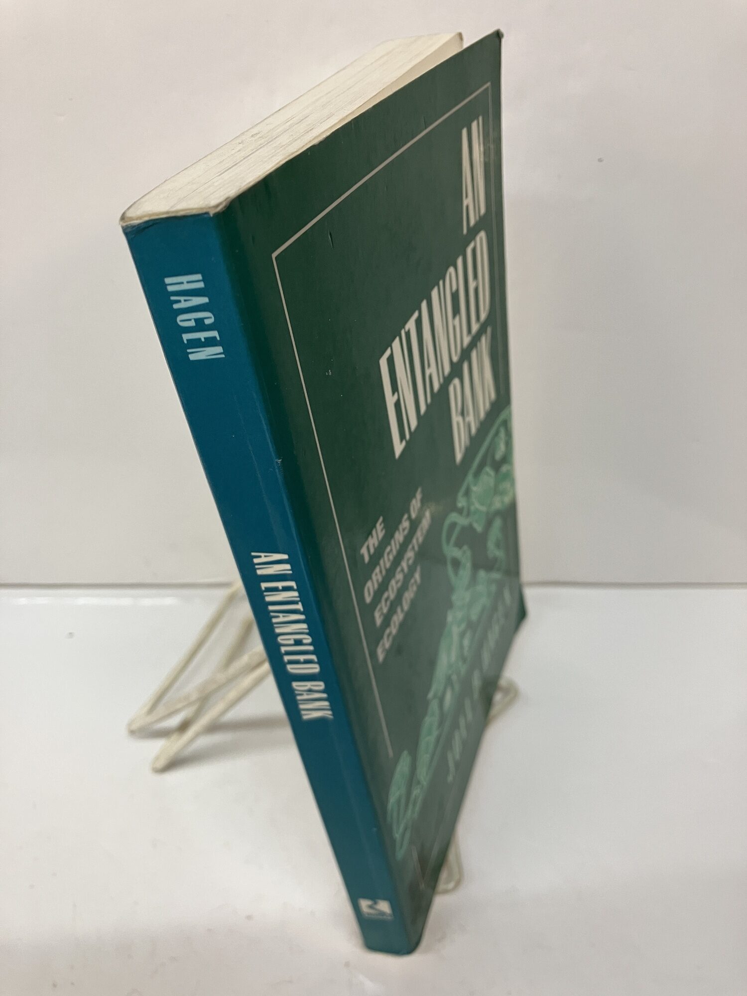 An Entangled Bank: The Origins of Ecosystem Ecology | Joel B. Hagen