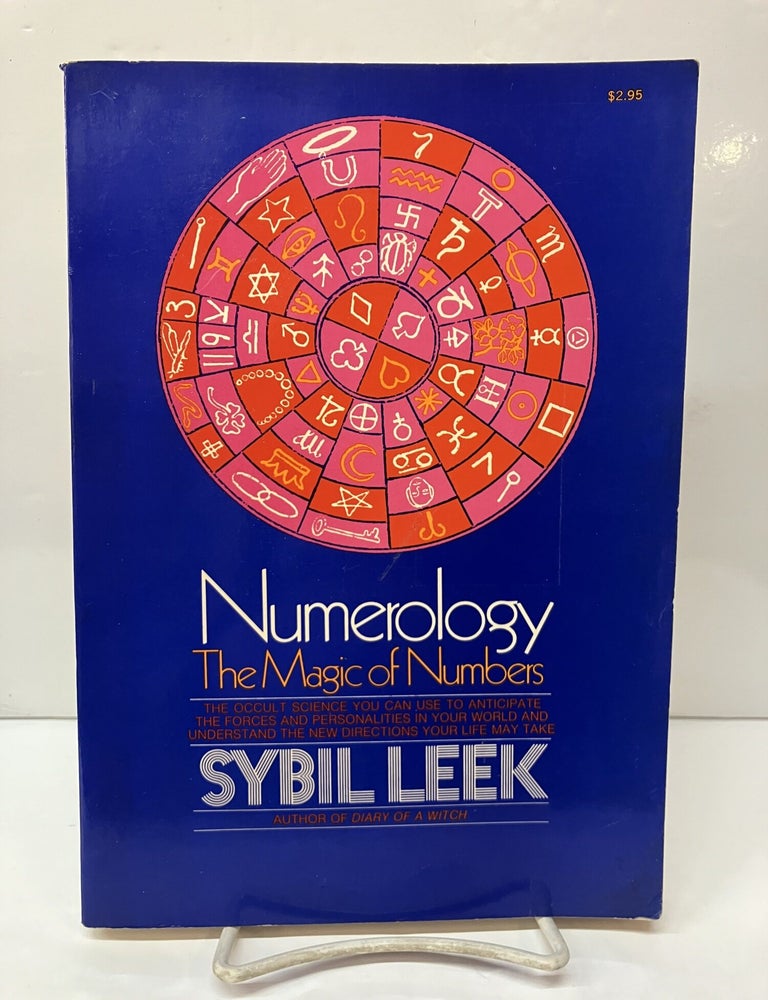 Item #118102 Numerology: The Magic of Numbers. Sybil Leek.