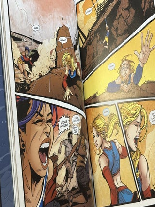 Supergirl: Fuera de lo Com&uacute;n