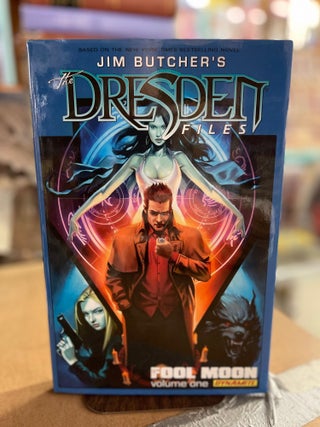Item #70274 Jim Butcher's Dresden Files: Fool Moon, Vol. 1. Jim Butcher, Mark Powers