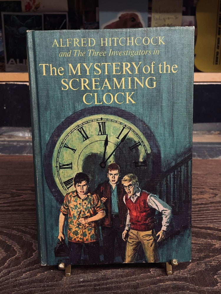 Item #73802 The Mystery of the Screaming Clock (The Three Investigators No. 9). Robert Arthur.
