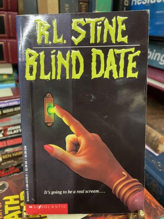 Item #79520 Blind Date. R. L. Stine