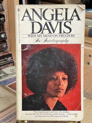Item #80169 Angela Davis: An Autobiography. Angela Davis