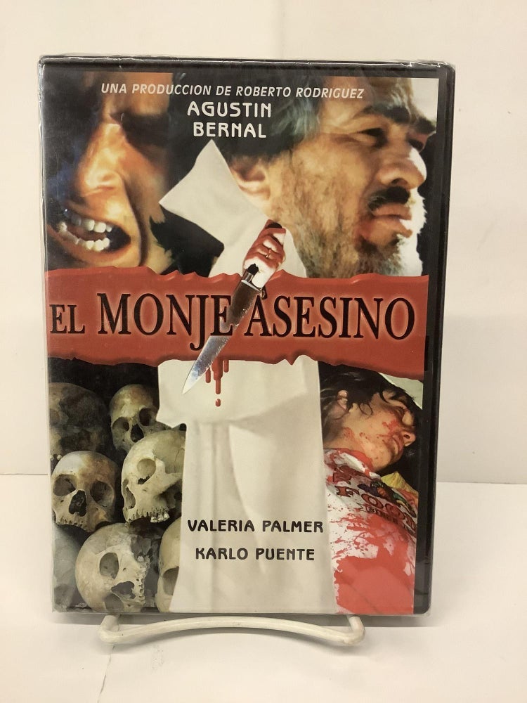 Item #93548 El Monje Asesino / The Murderous Monk DVD, CFD 8107. Agustin Bernal, Roberto Rodriguez.