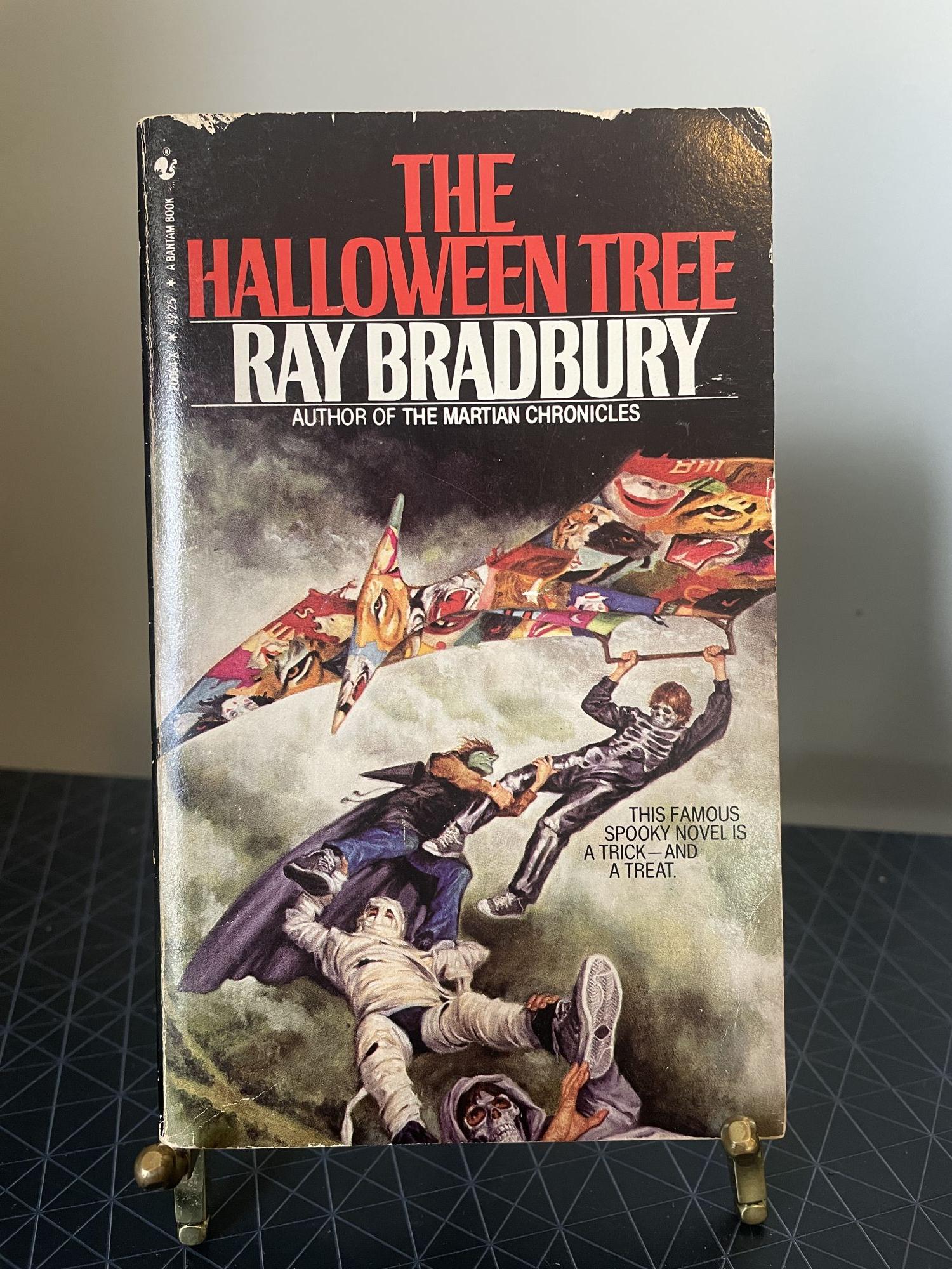 Halloween Tree Book
 The Halloween Tree Ray Bradbury